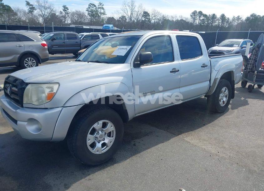 Photo 2 of 2006 Toyota Tacoma PRERUNNER V6 (VIN 3TMJU62NX6M026695)