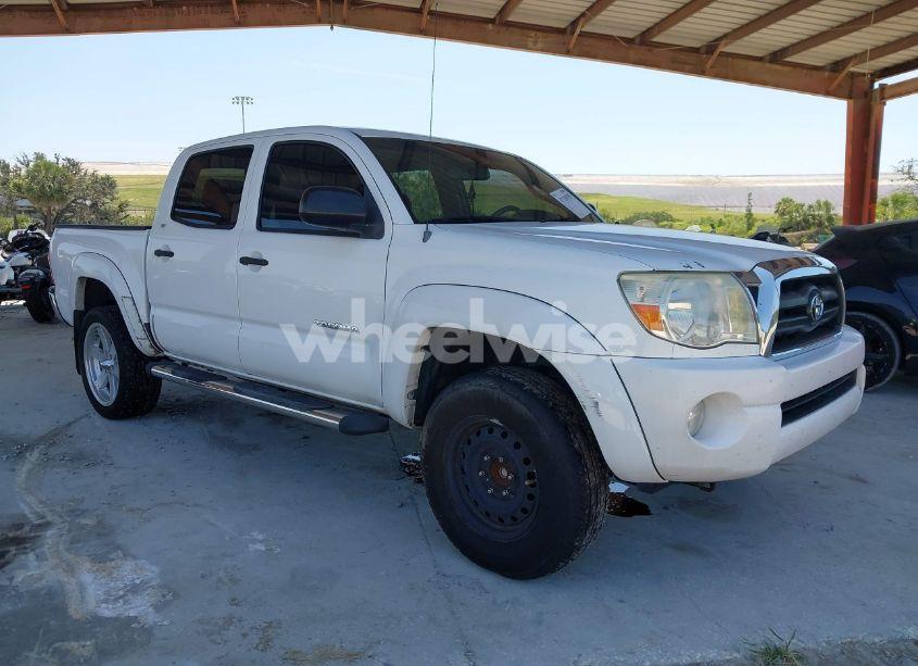 2006 Toyota Tacoma PRERUNNER (VIN 3TMJU62NX6M026776) main photo
