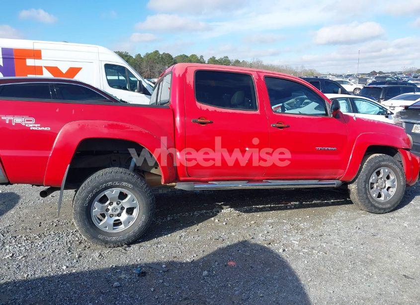 Photo 13 of 2007 Toyota Tacoma DOUBLE CAB PRERUNNER (VIN 3TMJU62NX7M046639)