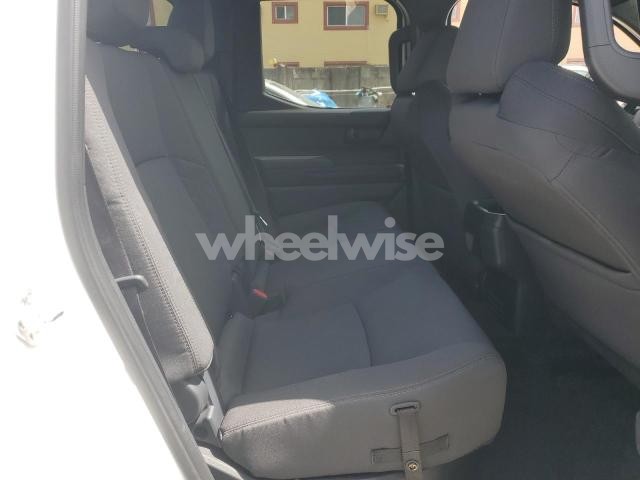 Photo 12 of 2024 TOYOTA TACOMA DOUBLE CAB (VIN 3TMKB5FN1RM022473)