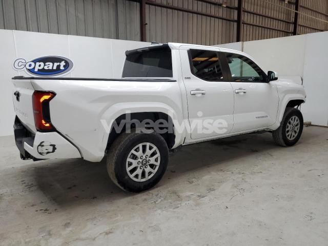 Photo 5 of 2024 TOYOTA TACOMA DOUBLE CAB (VIN 3TMKB5FN2RM011207)