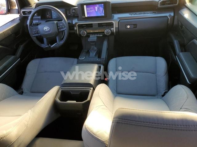 Photo 6 of 2025 TOYOTA TACOMA DOUBLE CAB (VIN 3TMKB5FN4SM037958)