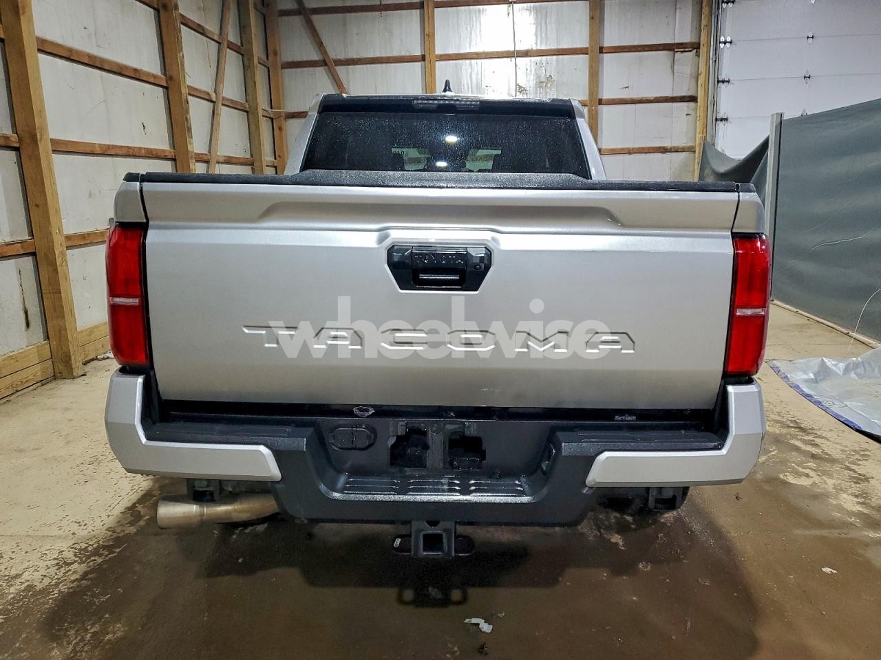 Photo 6 of 2024 TOYOTA TACOMA DOUBLE CAB (VIN 3TMKB5FN5RM010052)