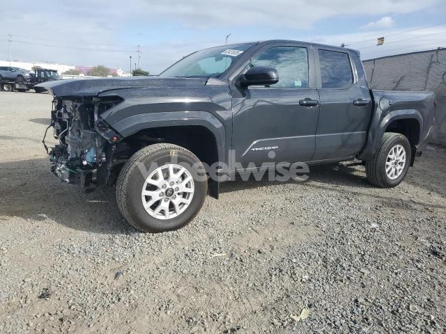 Photo 5 of 2024 TOYOTA TACOMA DOUBLE CAB (VIN 3TMKB5FN5RM015171)