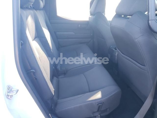 Photo 7 of 2024 TOYOTA TACOMA DOUBLE CAB (VIN 3TMKB5FN9RM005162)