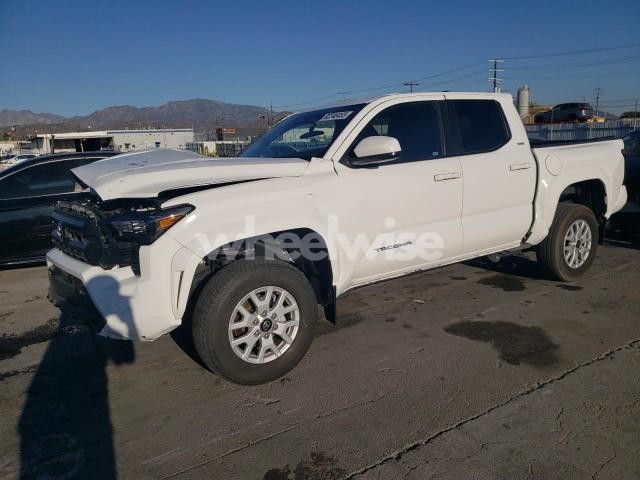 Photo 8 of 2024 TOYOTA TACOMA DOUBLE CAB (VIN 3TMKB5FN9RM005162)