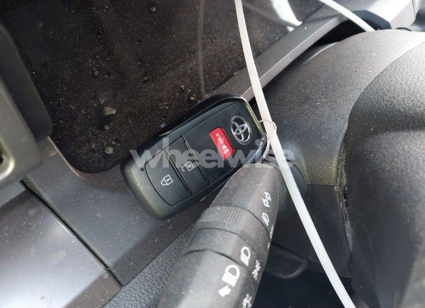 Photo 11 of 2024 Toyota Tacoma SR5 (VIN 3TMKB5FN9RM021815)