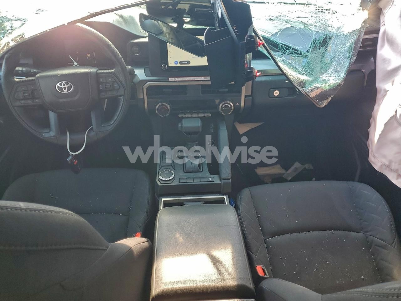 Photo 8 of 2025 TOYOTA TACOMA DOUBLE CAB (VIN 3TMKB5FN9SM048650)