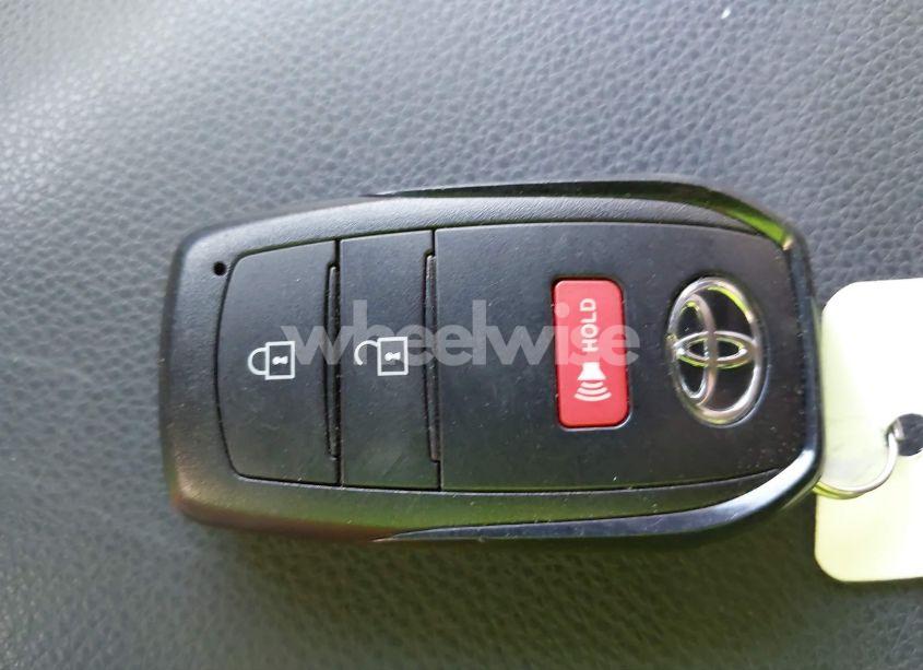 Photo 11 of 2024 Toyota Tacoma SR5 (VIN 3TMKB5FNXRM001458)