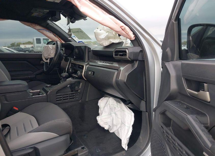 Photo 5 of 2024 Toyota Tacoma TRD SPORT (VIN 3TMKB5FNXRM006479)