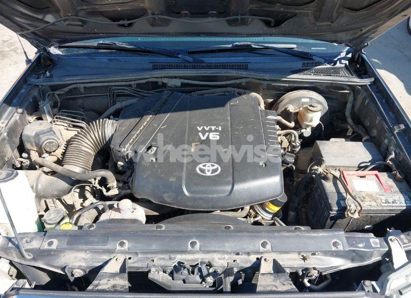 Photo 10 of 2015 Toyota Tacoma PRERUNNER V6 (VIN 3TMKU4HN1FM043109)