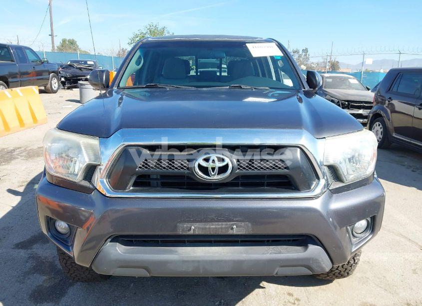 Photo 12 of 2015 Toyota Tacoma PRERUNNER V6 (VIN 3TMKU4HN1FM043109)