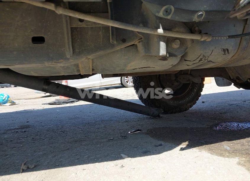 Photo 17 of 2015 Toyota Tacoma PRERUNNER V6 (VIN 3TMKU4HN1FM043109)