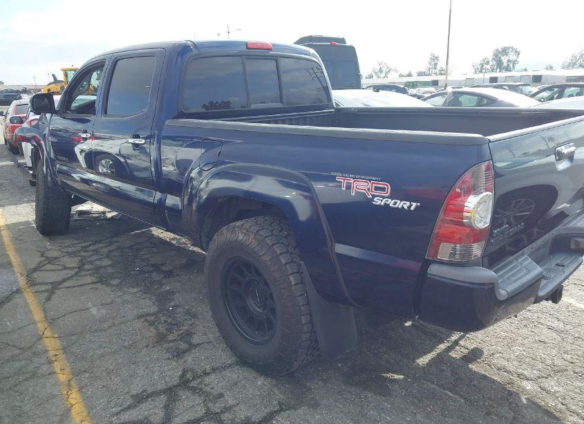 Photo 3 of 2013 Toyota Tacoma DBL CAB PRERUNNER LNG BED (VIN 3TMKU4HN2DM035498)