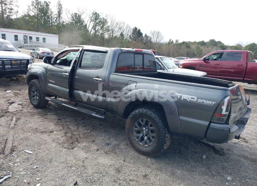 Photo 3 of 2014 Toyota Tacoma DBL CAB PRERUNNER LNG BED (VIN 3TMKU4HN2EM041531)