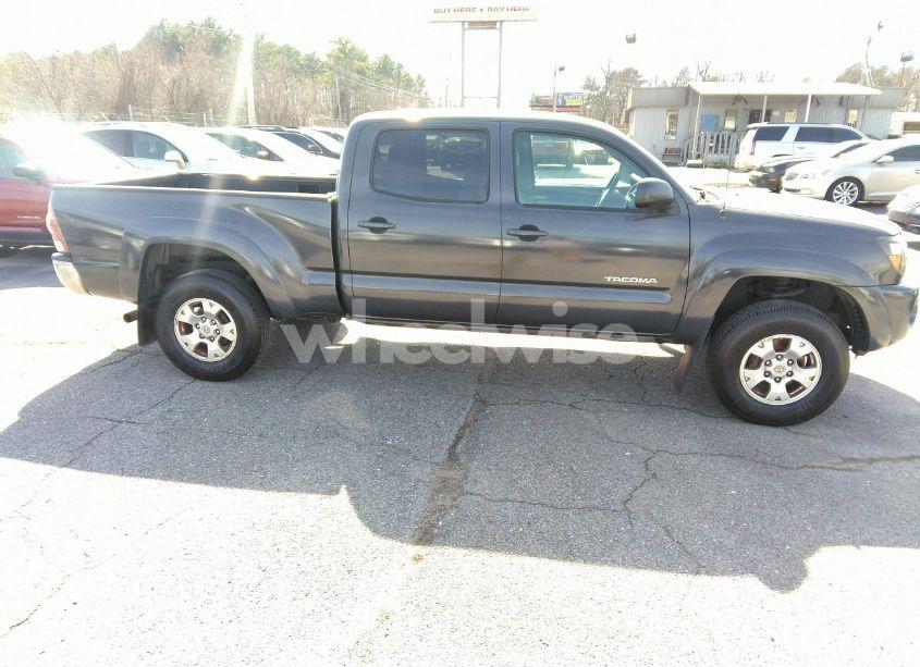 Photo 13 of 2010 Toyota Tacoma PRERUNNER V6 (VIN 3TMKU4HN4AM025776)