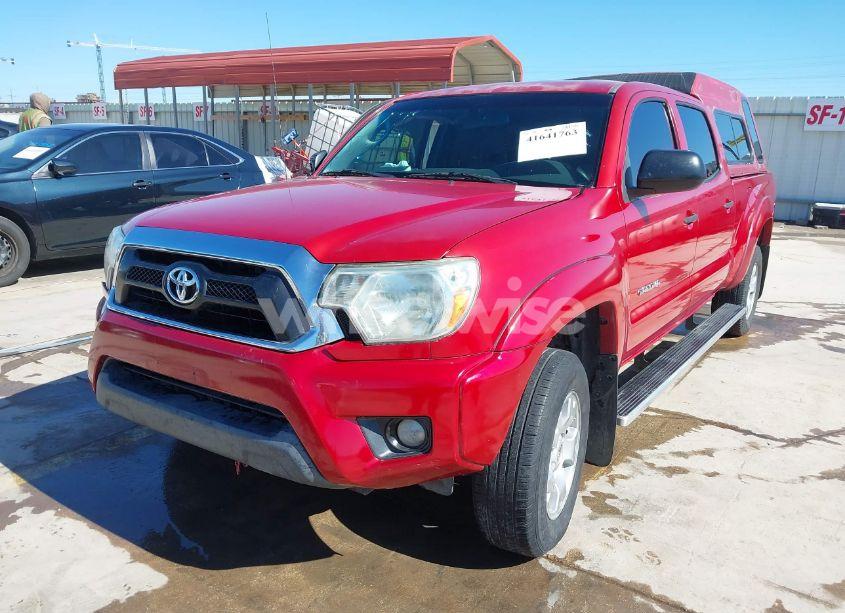 Photo 2 of 2014 Toyota Tacoma PRERUNNER V6 (VIN 3TMKU4HN4EM041871)