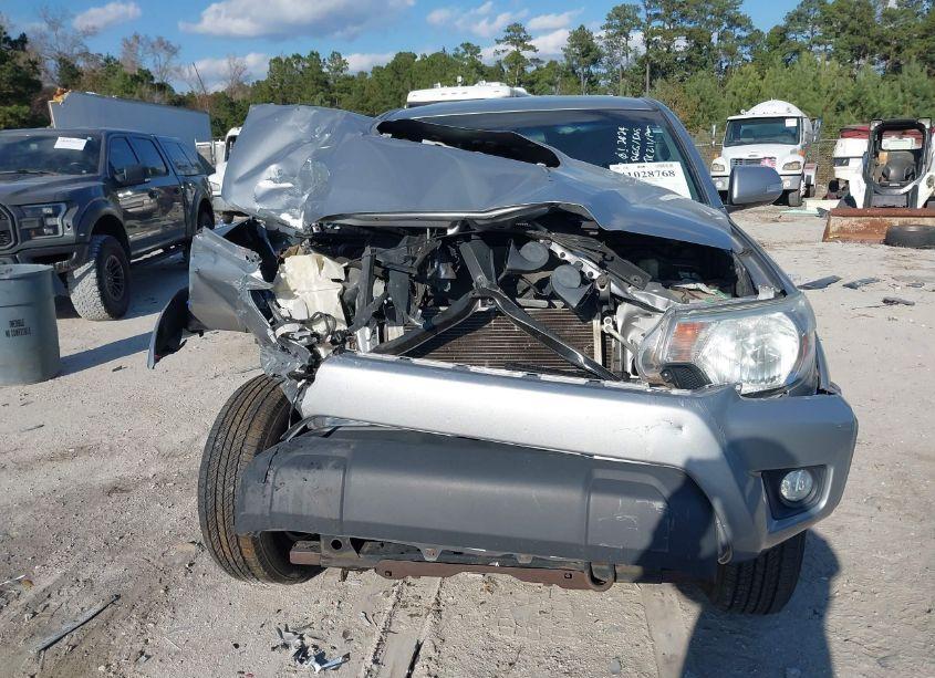 Photo 12 of 2015 Toyota Tacoma DBL CAB PRERUNNER LNG BED (VIN 3TMKU4HN7FM045964)