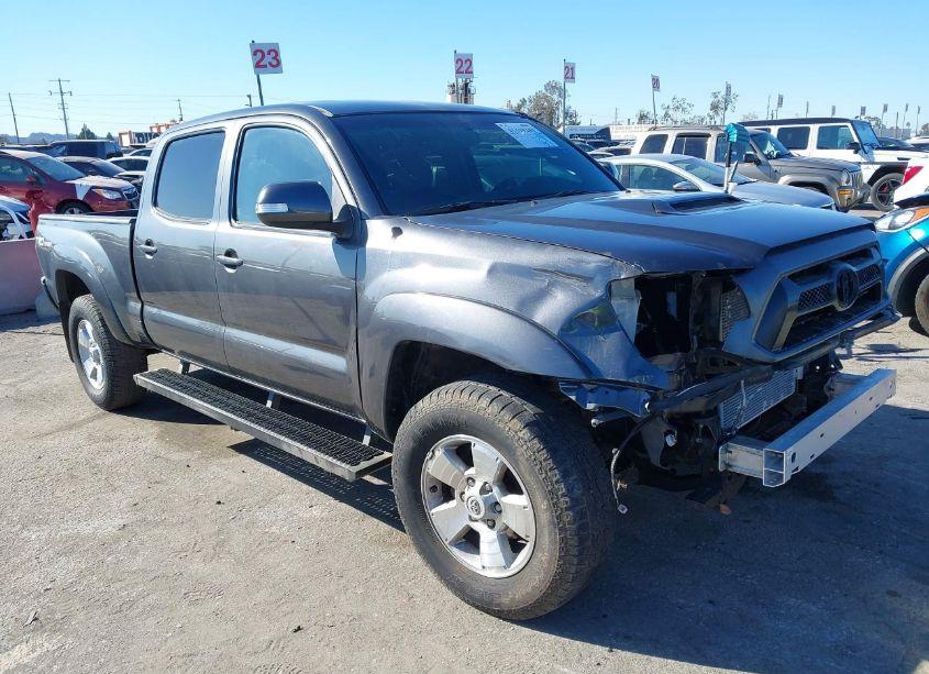 2014 Toyota Tacoma DBL CAB PRERUNNER LNG BED (VIN 3TMKU4HN9EM041008) main photo