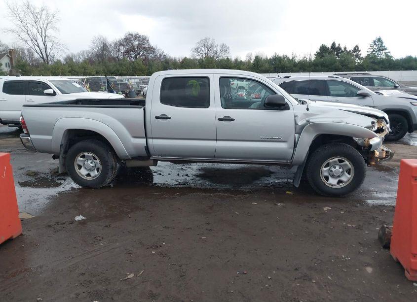 Photo 14 of 2012 Toyota Tacoma DBL CAB PRERUNNER LNG BED (VIN 3TMKU4HNXCM033481)