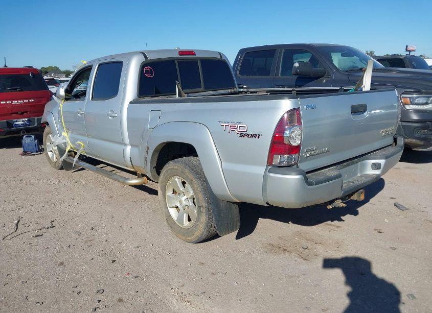 Photo 3 of 2009 Toyota Tacoma PRERUNNER V6 (VIN 3TMKU72N19M021318)