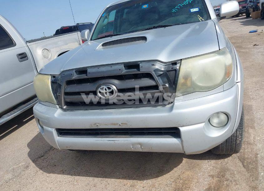 Photo 12 of 2009 Toyota Tacoma PRERUNNER V6 (VIN 3TMKU72N29M023157)