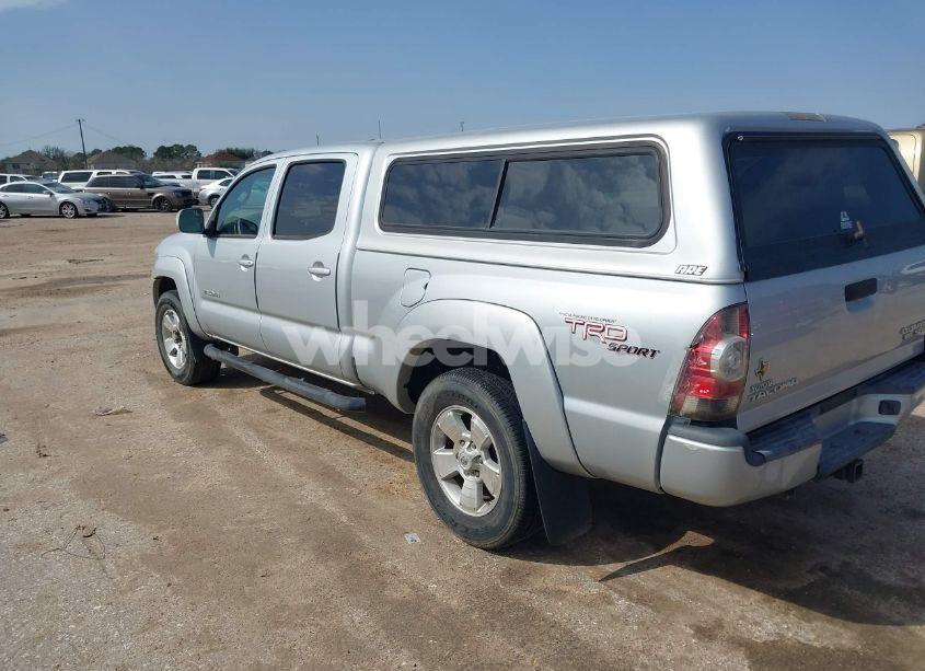 Photo 3 of 2009 Toyota Tacoma PRERUNNER V6 (VIN 3TMKU72N29M023157)
