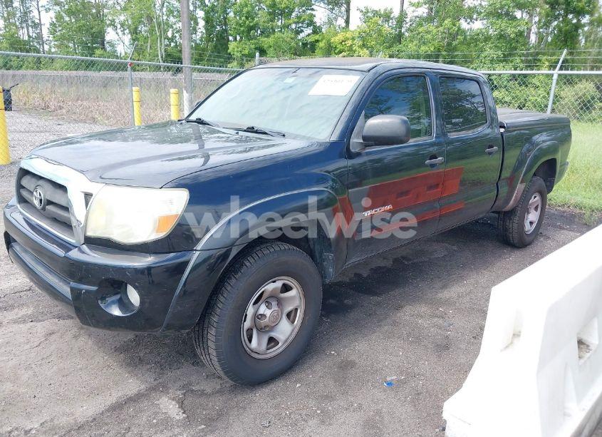 Photo 2 of 2005 Toyota Tacoma PRERUNNER V6 (VIN 3TMKU72N45M002966)