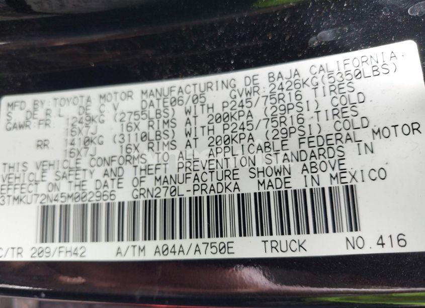 Photo 9 of 2005 Toyota Tacoma PRERUNNER V6 (VIN 3TMKU72N45M002966)