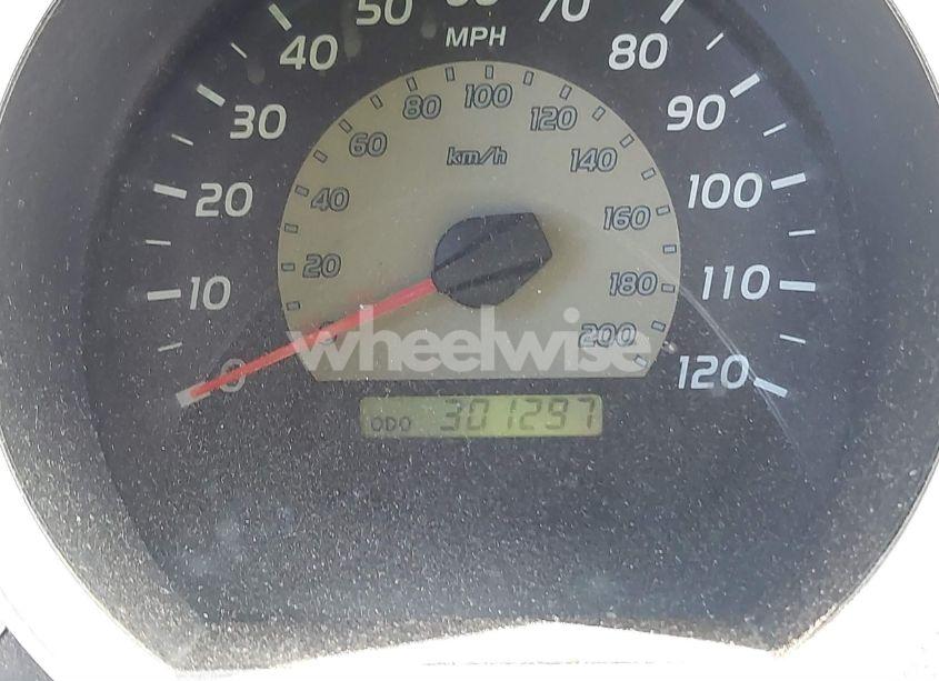 Photo 14 of 2005 Toyota Tacoma PRERUNNER V6 (VIN 3TMKU72N65M001821)