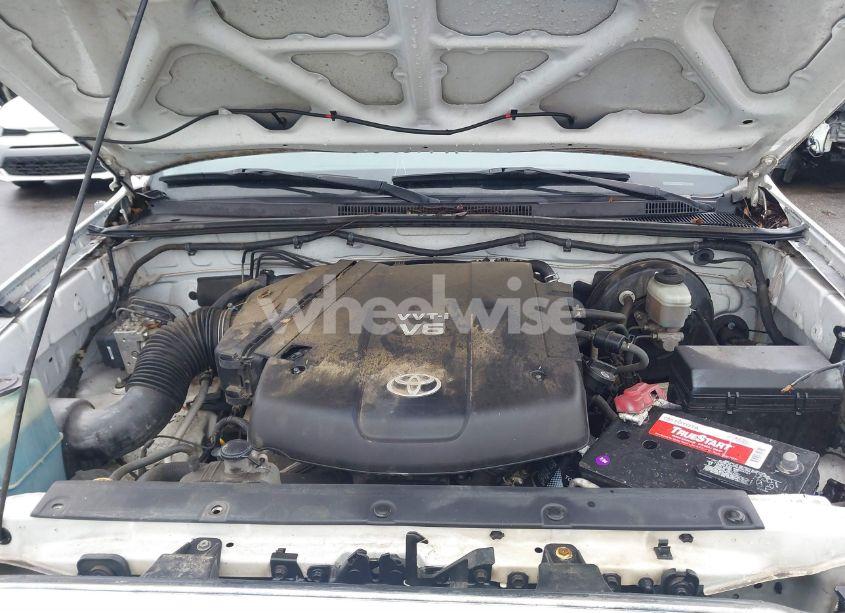 Photo 10 of 2008 Toyota Tacoma PRERUNNER V6 (VIN 3TMKU72N78M014291)