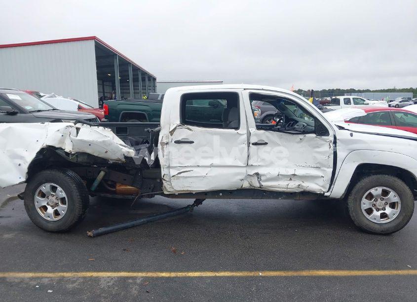 Photo 13 of 2008 Toyota Tacoma PRERUNNER V6 (VIN 3TMKU72N78M014291)