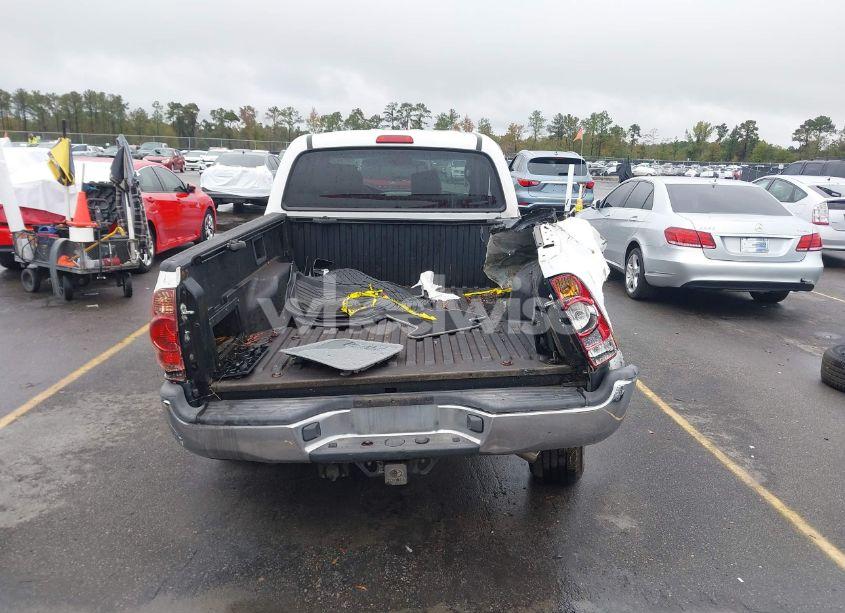 Photo 16 of 2008 Toyota Tacoma PRERUNNER V6 (VIN 3TMKU72N78M014291)