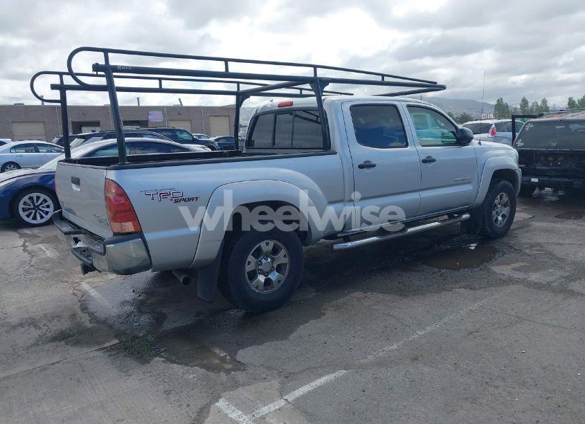 Photo 4 of 2008 Toyota Tacoma PRERUNNER V6 (VIN 3TMKU72NX8M016830)