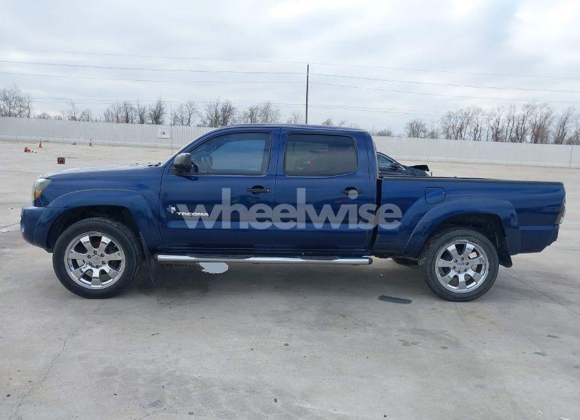 Photo 14 of 2008 Toyota Tacoma PRERUNNER V6 (VIN 3TMKU72NX8M017461)