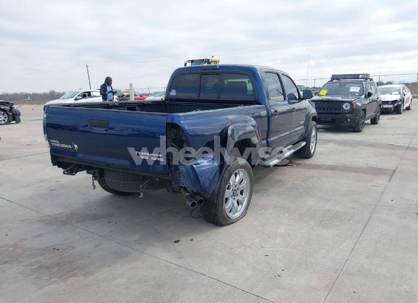 Photo 4 of 2008 Toyota Tacoma PRERUNNER V6 (VIN 3TMKU72NX8M017461)