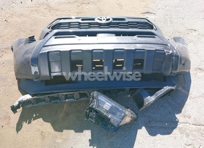 Photo 12 of 2024 Toyota Tacoma TRD SPORT (VIN 3TMLB5FN3RM001404)