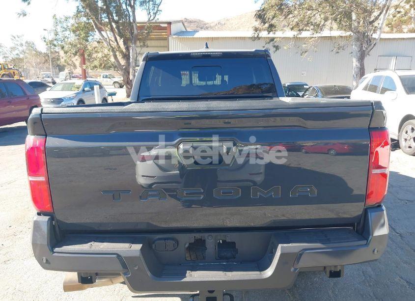 Photo 17 of 2024 Toyota Tacoma TRD SPORT (VIN 3TMLB5FN3RM001404)