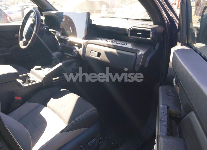 Photo 5 of 2024 Toyota Tacoma TRD SPORT (VIN 3TMLB5FN3RM001404)