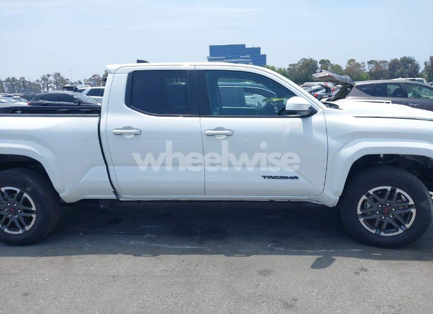 Photo 13 of 2024 Toyota Tacoma TRD SPORT 2WD (VIN 3TMLB5FN7RM013457)