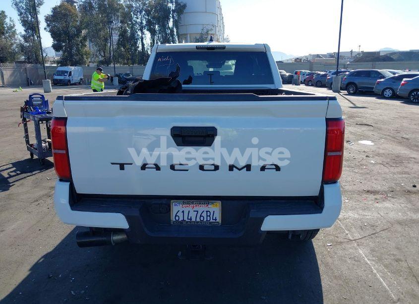 Photo 17 of 2024 Toyota Tacoma TRD SPORT 2WD (VIN 3TMLB5FN7RM013457)