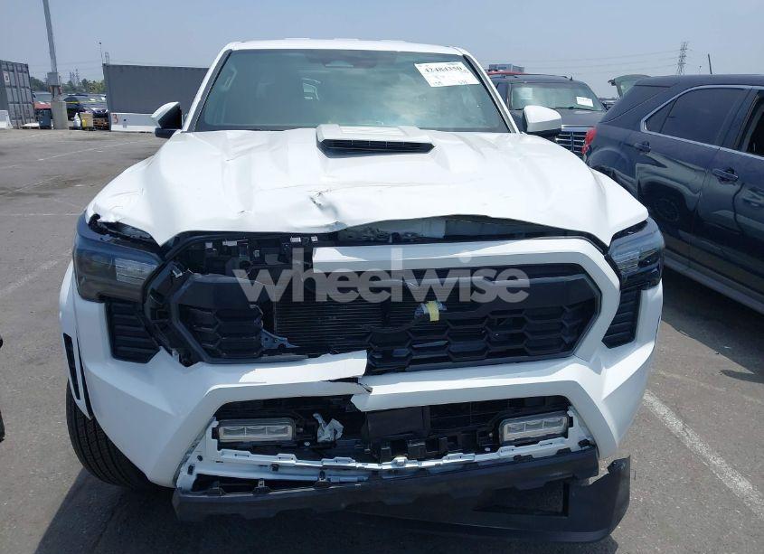 Photo 6 of 2024 Toyota Tacoma TRD SPORT 2WD (VIN 3TMLB5FN7RM013457)