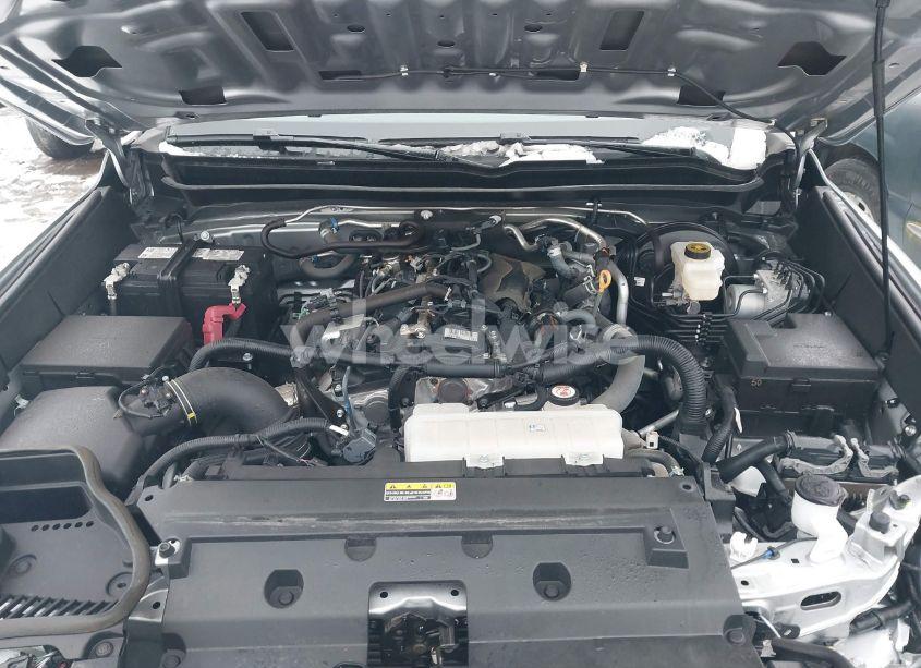 Photo 10 of 2024 Toyota Tacoma TRD OFF ROAD (VIN 3TMLB5JN0RM001545)