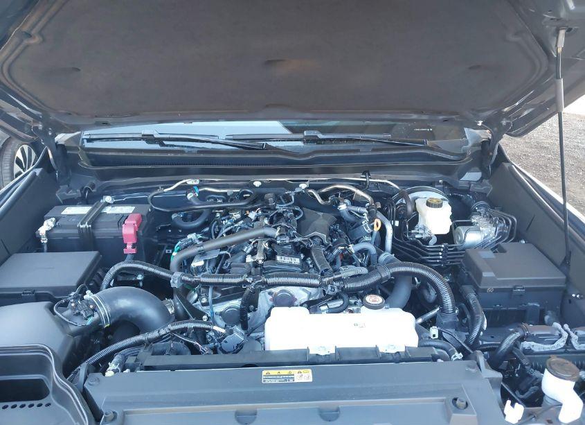 Photo 9 of 2024 Toyota Tacoma DOUBLE CAB/SR5/TRD SPORT/TRD OFF ROAD/LTD (VIN 3TMLB5JN0RM054486)