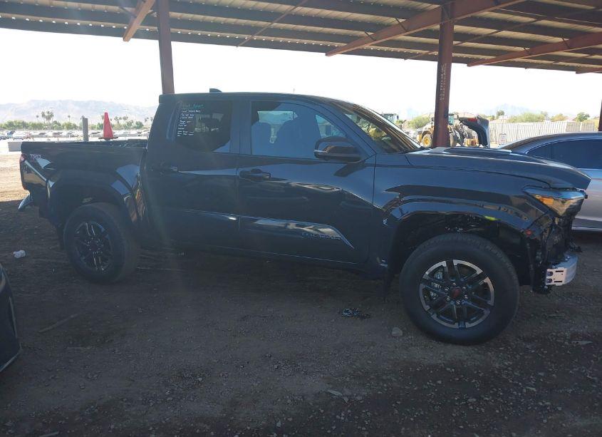 Photo 12 of 2024 Toyota Tacoma DOUBLE CAB/SR5/TRD SPORT/TRD OFF ROAD/LTD (VIN 3TMLB5JN0RM054486)