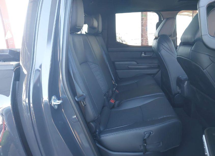 Photo 7 of 2024 Toyota Tacoma DOUBLE CAB/SR5/TRD SPORT/TRD OFF ROAD/LTD (VIN 3TMLB5JN0RM054486)