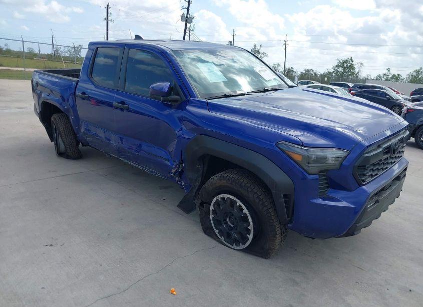 2024 Toyota Tacoma TRD OFF ROAD (VIN 3TMLB5JN1RM021397) main photo