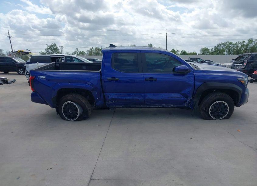 Photo 13 of 2024 Toyota Tacoma TRD OFF ROAD (VIN 3TMLB5JN1RM021397)