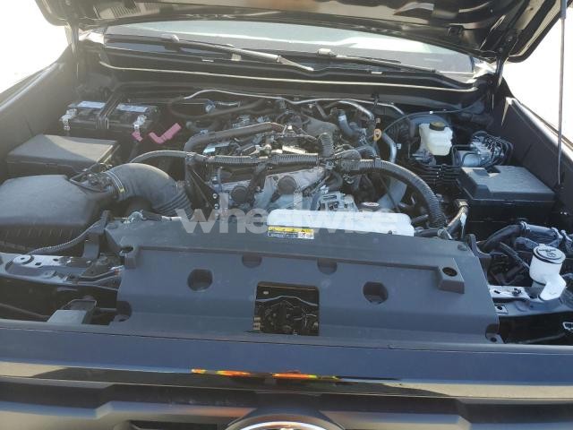 Photo 7 of 2024 TOYOTA TACOMA DOUBLE CAB (VIN 3TMLB5JN1RM047353)