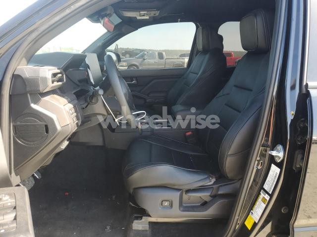 Photo 9 of 2024 TOYOTA TACOMA DOUBLE CAB (VIN 3TMLB5JN1RM047353)